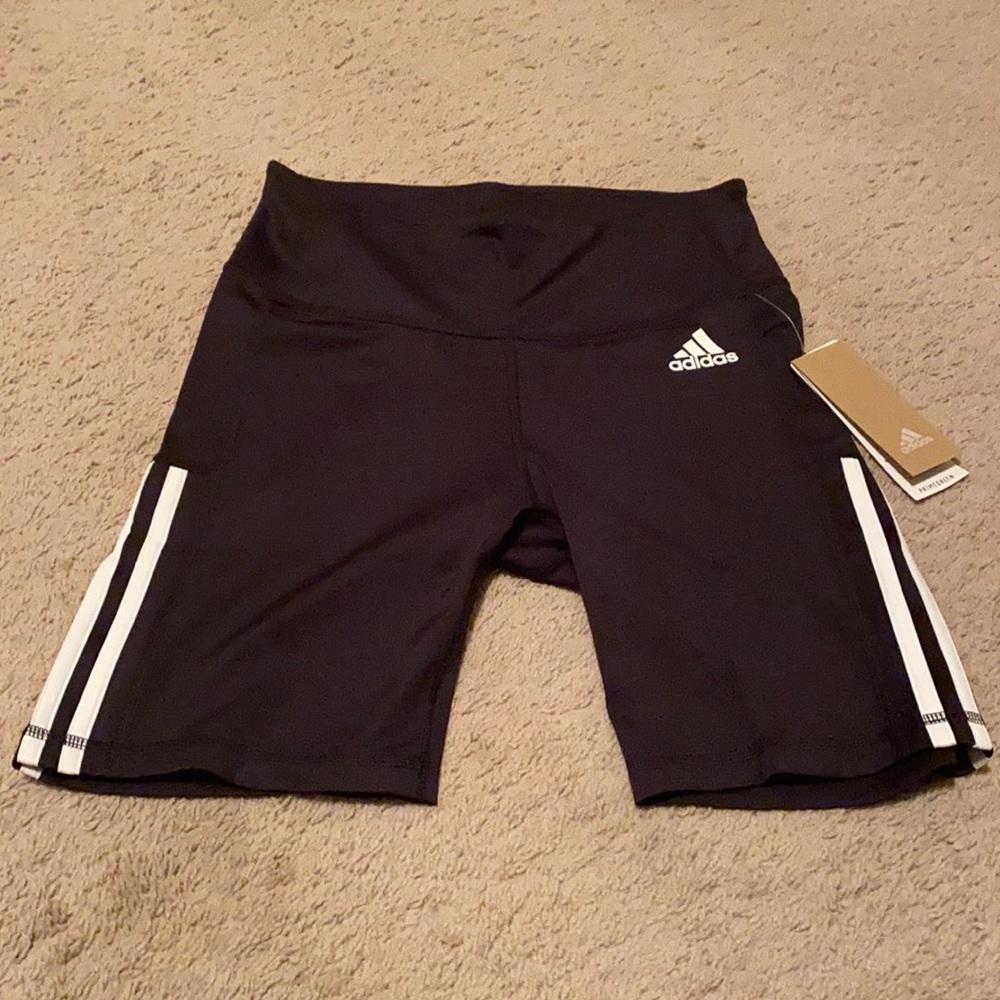 Adidas biker shorts NWT